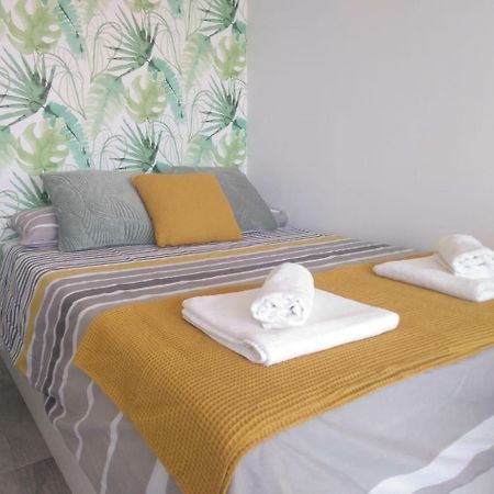 Bsb Surf&Beach Apartment Салоу Екстер'єр фото